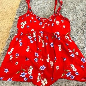 Flower tank top never worn